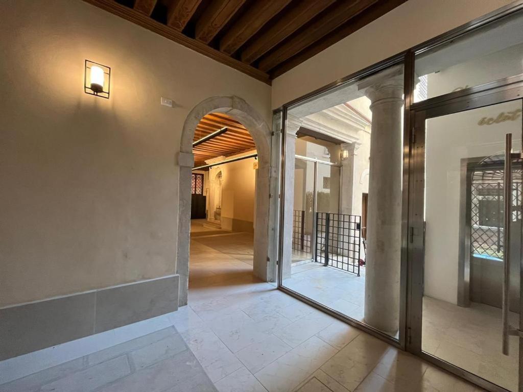 Immobiliare Nk Palazzo Bonvicini Lägenhet Venedig Exteriör bild