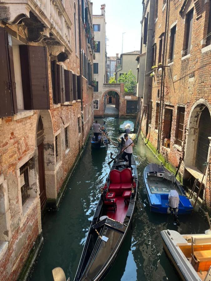 Immobiliare Nk Palazzo Bonvicini Lägenhet Venedig Exteriör bild
