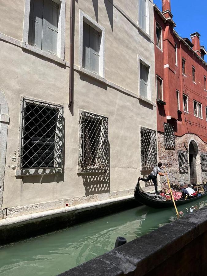 Immobiliare Nk Palazzo Bonvicini Lägenhet Venedig Exteriör bild